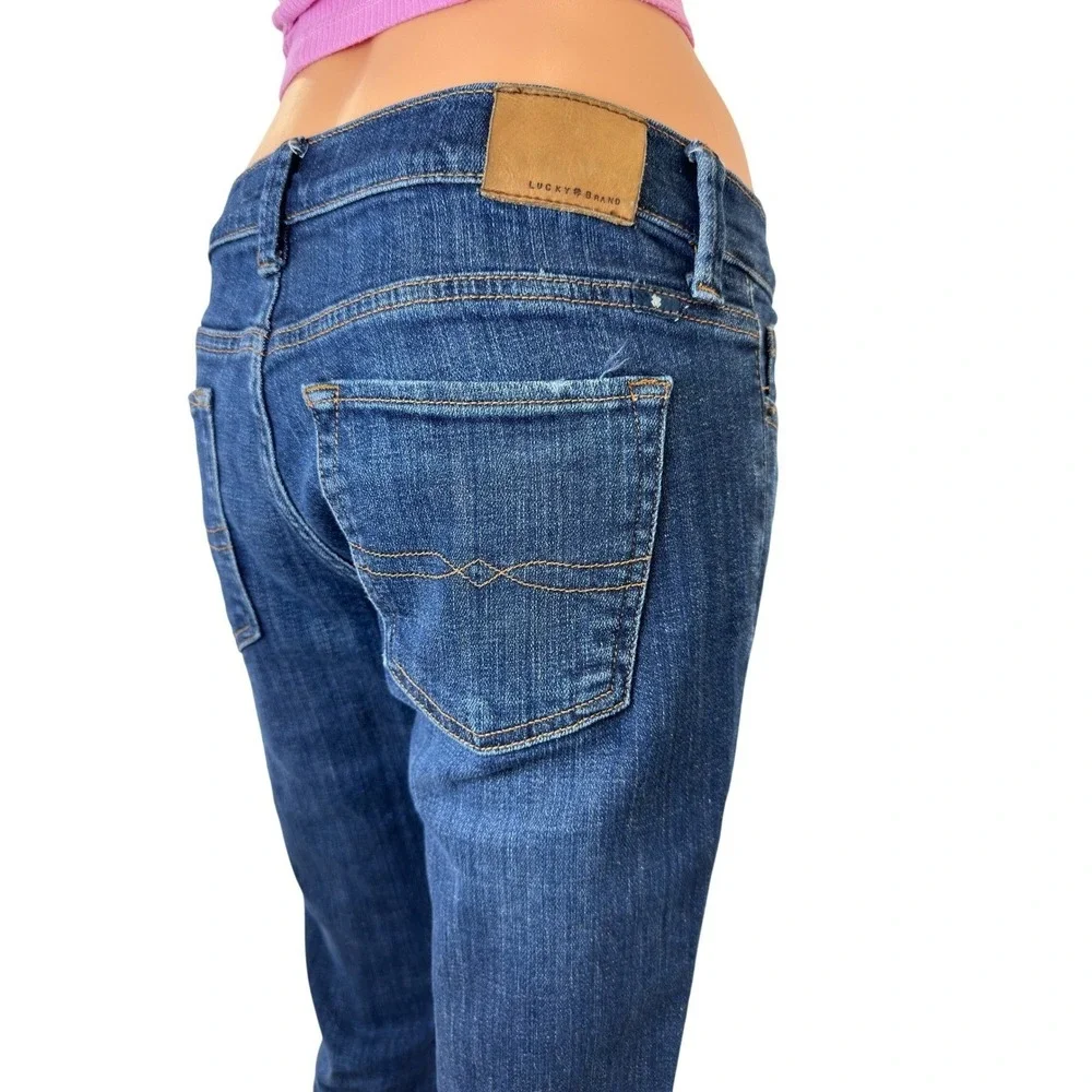 Lucky Brand Sweet Straight Jeans Womens 2/26‎ Dark Wash Blue Denim Stretch Jeans